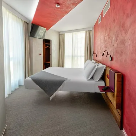 Carrick Portofino Coast Hotel