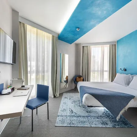 Carrick Portofino Coast فندق كامولّي