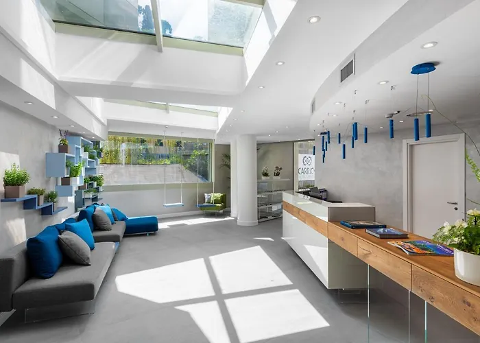 Carrick Portofino Coast Отель